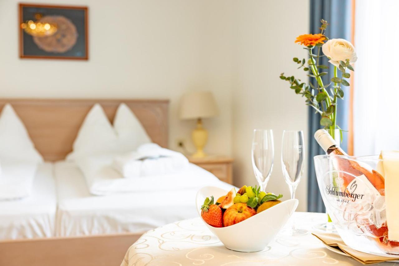 Hotel-Restaurant Minichmayr Steyr Exteriör bild