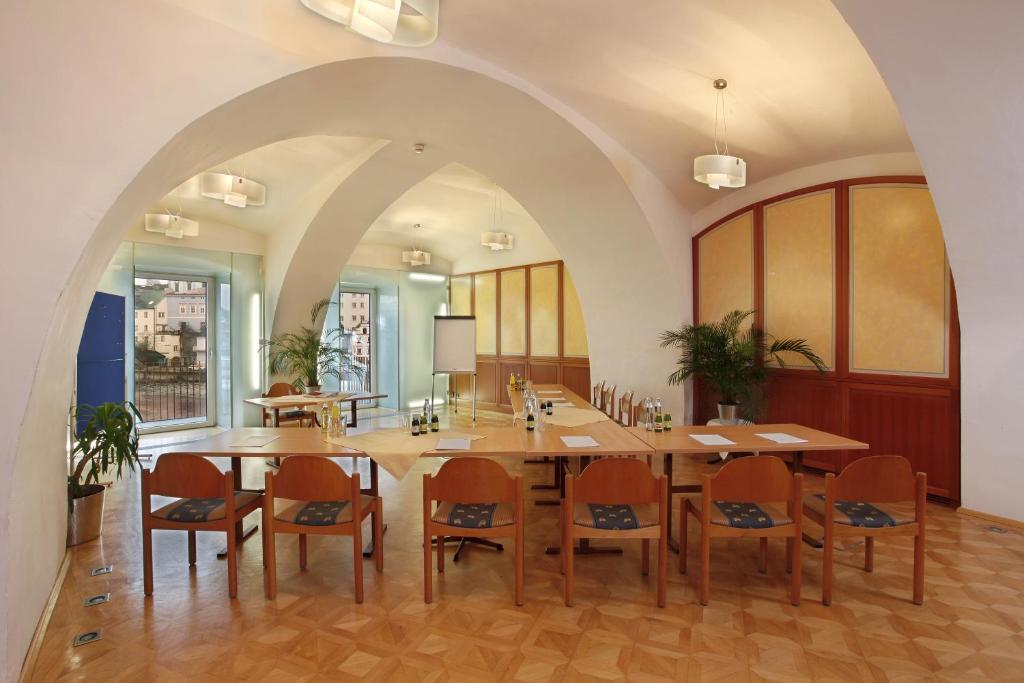 Hotel-Restaurant Minichmayr Steyr Exteriör bild