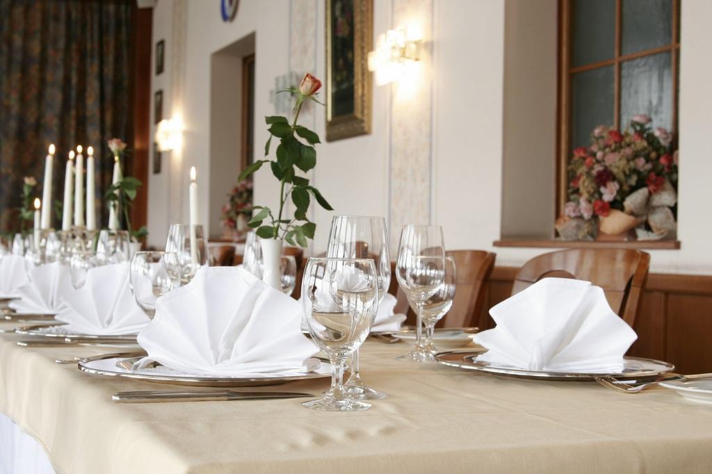 Hotel-Restaurant Minichmayr Steyr Exteriör bild