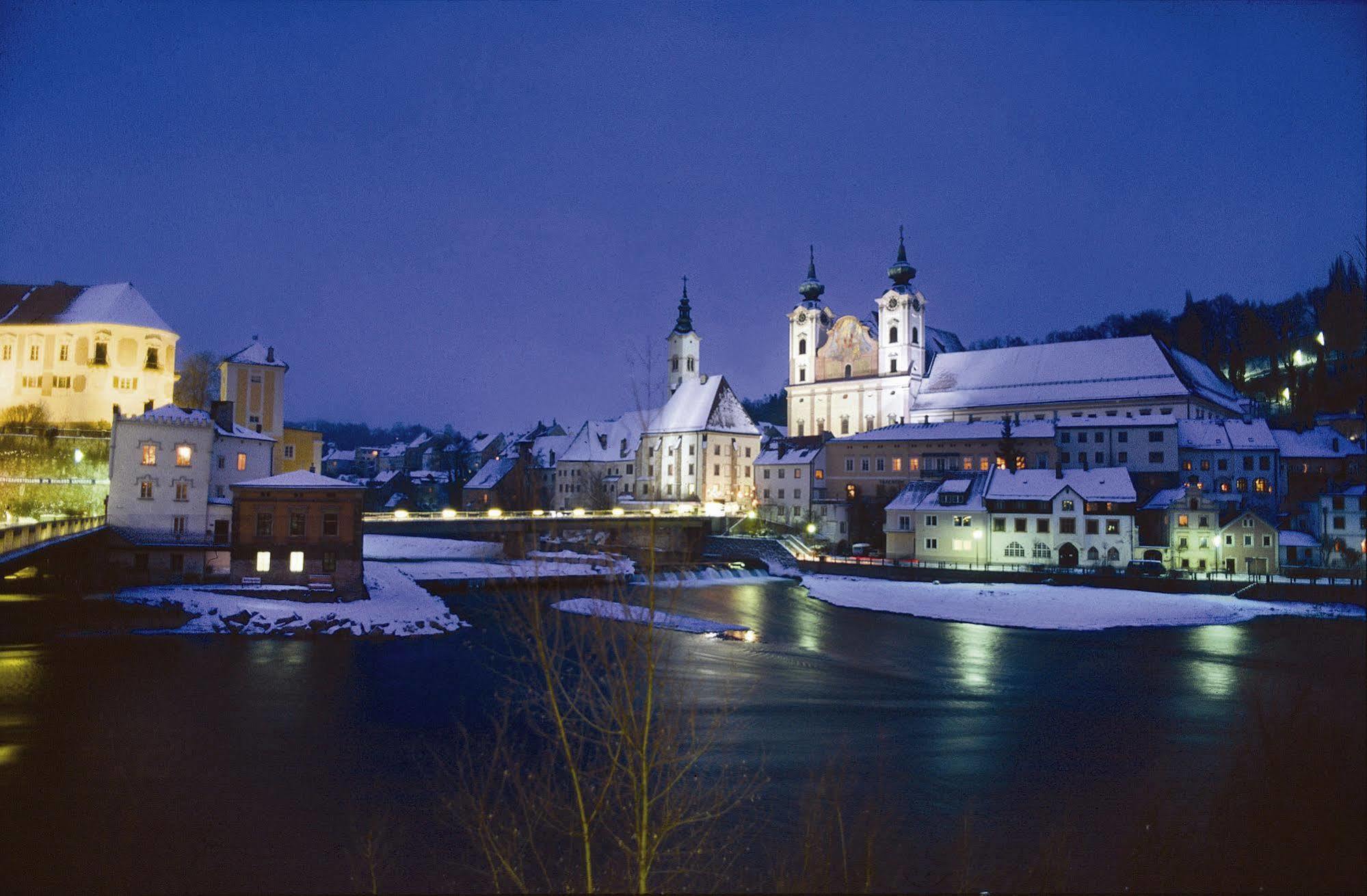 Hotel-Restaurant Minichmayr Steyr Exteriör bild