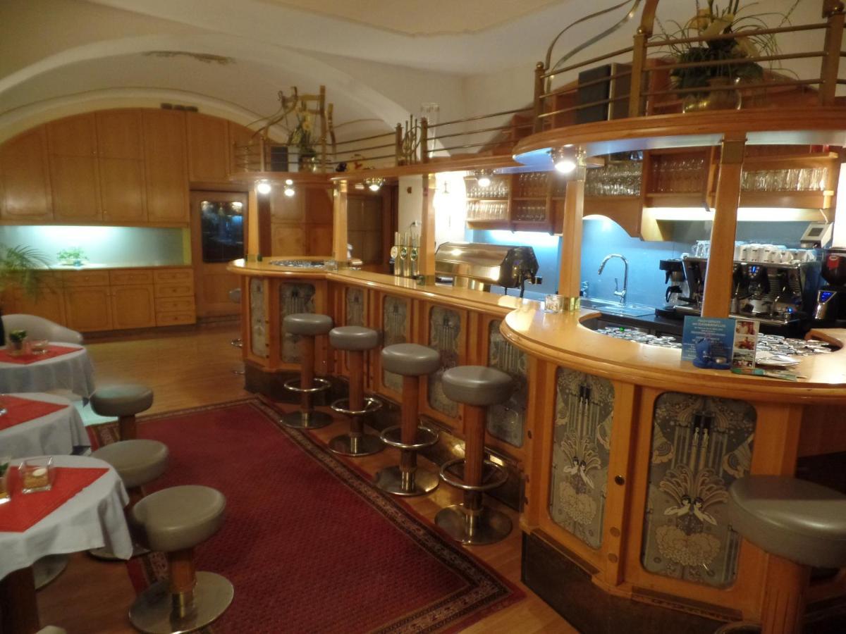 Hotel-Restaurant Minichmayr Steyr Exteriör bild